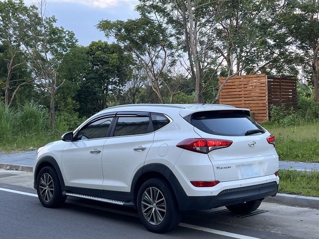 HYUNDAI現代 TUCSON  第2張相片