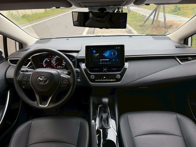 TOYOTA豐田 ALTIS  第5張相片