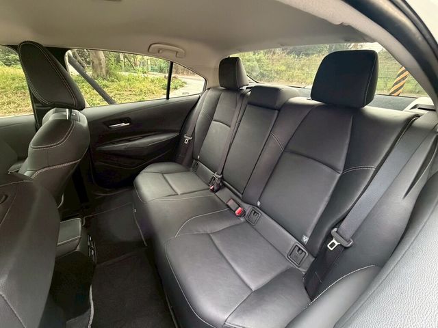 TOYOTA豐田 ALTIS  第6張相片