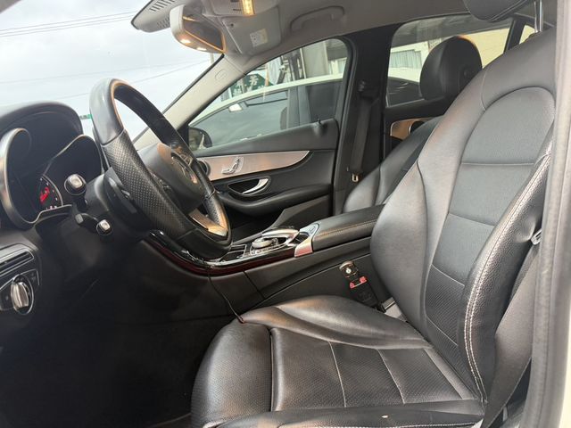 M-BENZ賓士 C200  第5張相片