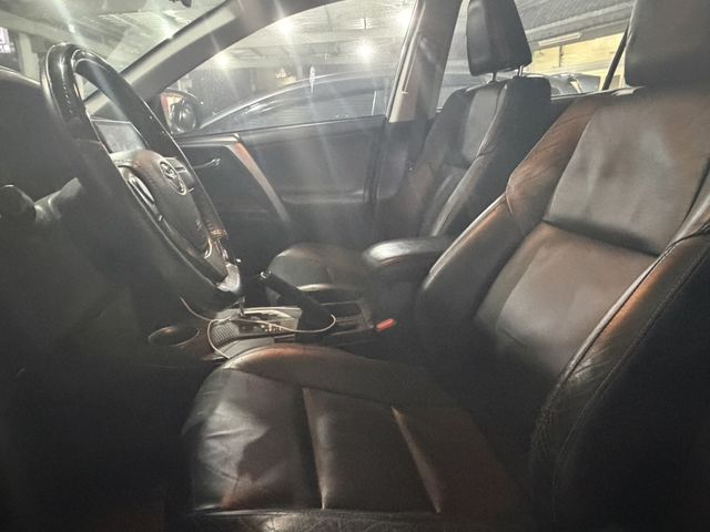 TOYOTA豐田 RAV4  第5張相片