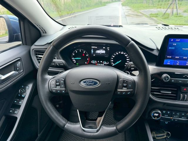 FORD福特 FOCUS  第8張相片