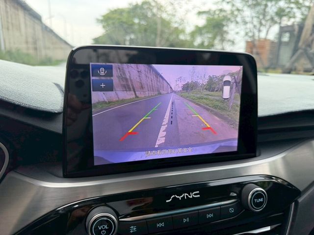 FORD福特 FOCUS  第10張相片