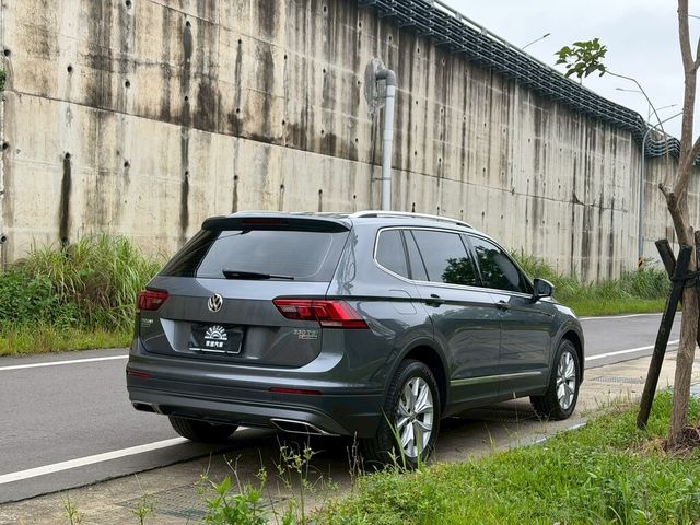 VOLKSWAGEN福斯 TIGUAN ALLSPACE  第4張相片