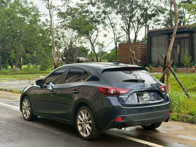 MAZDA馬自達 MAZDA 3  第4張相片