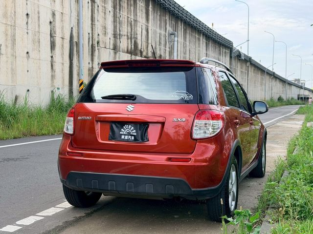 SUZUKI鈴木 SX4  第3張相片