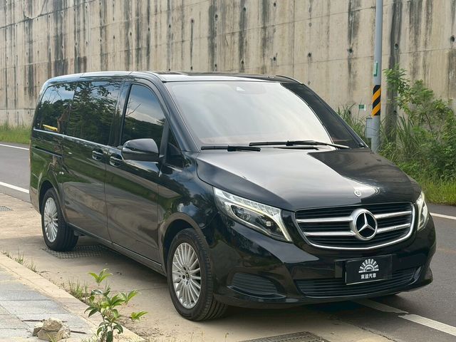 M-BENZ賓士 V250 D  第2張相片