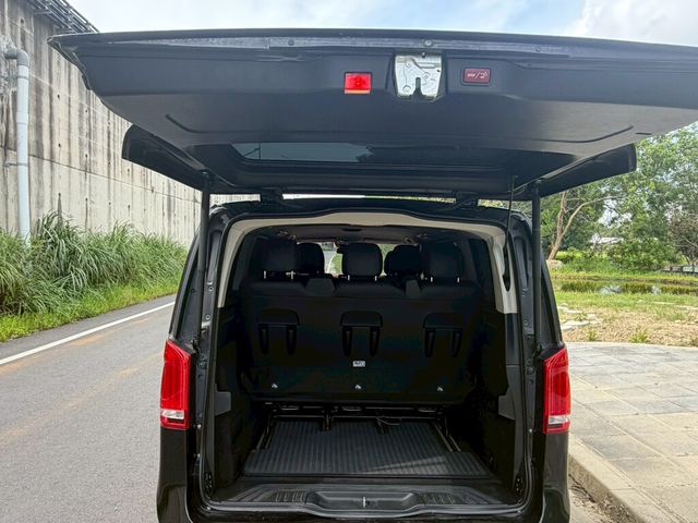 M-BENZ賓士 V250 D  第5張相片