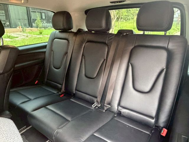 M-BENZ賓士 V250 D  第8張相片