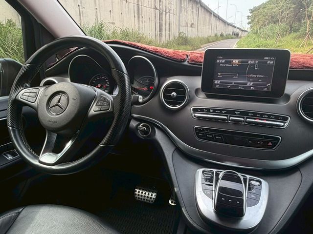 M-BENZ賓士 V250 D  第10張相片