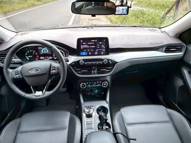 FORD福特 FOCUS  第7張相片