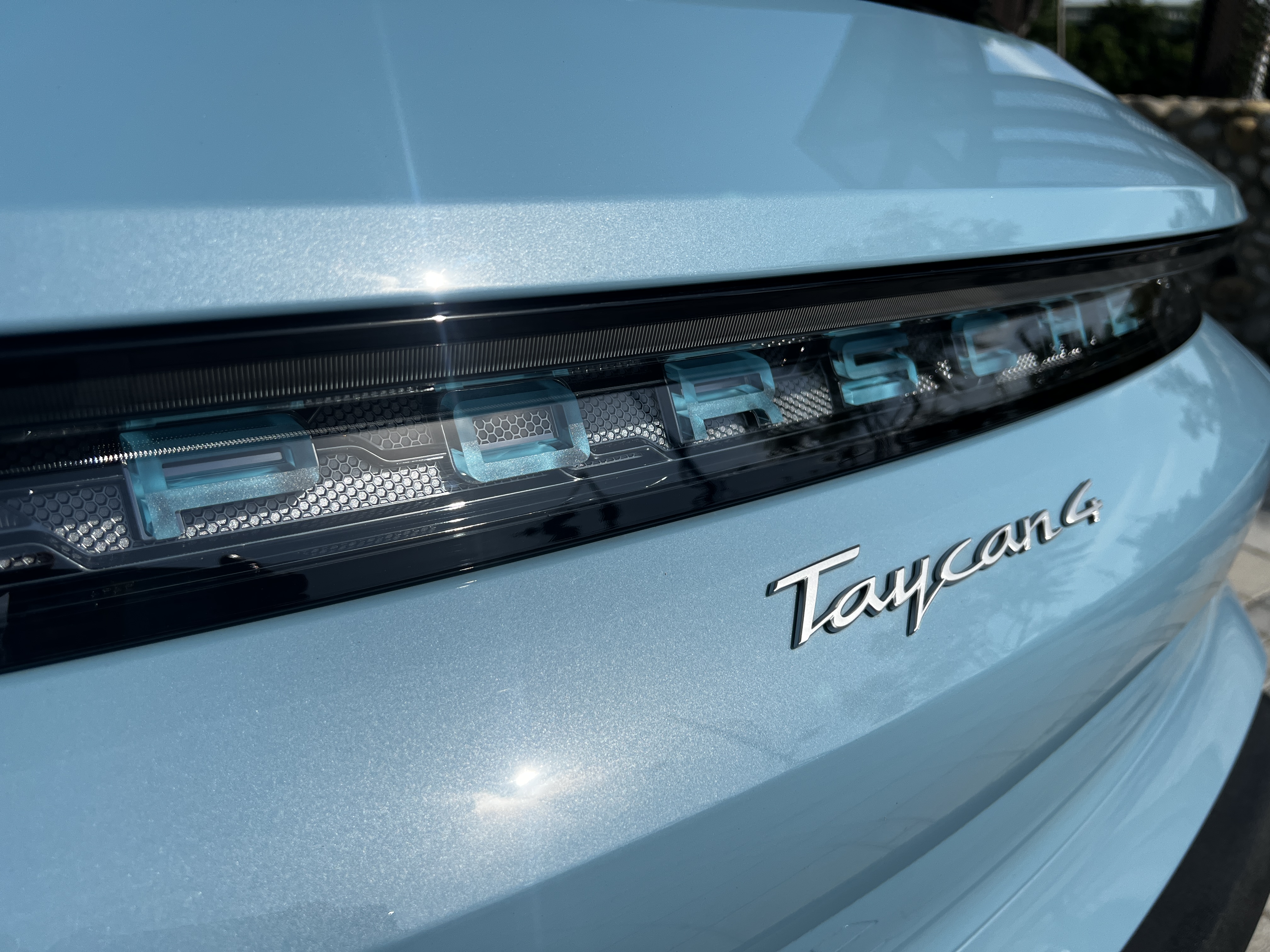 台中-實車實價<合信汽車>2023年 總代理 PORSCHE Taycan 4 Cross Turismo 一手美車 原鈑件 原廠保固中  實跑1.4萬 全車犀牛皮  第7張相片