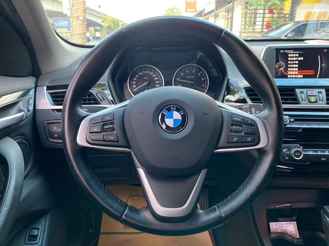 BMW寶馬 X1  第5張相片