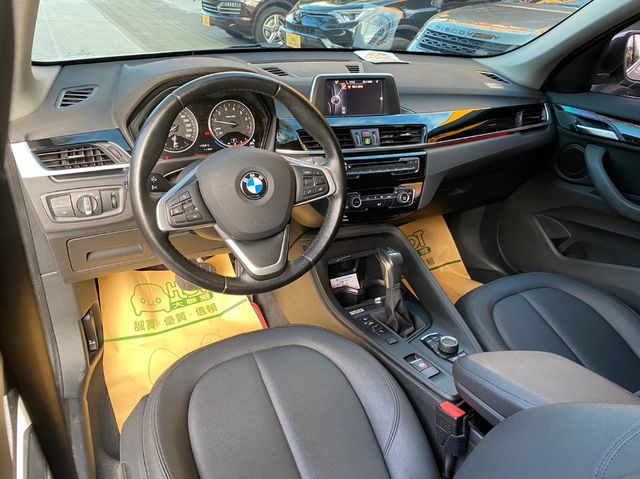 BMW寶馬 X1  第13張相片