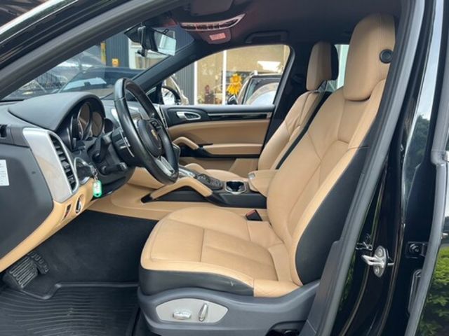 PORSCHE保時捷 CAYENNE  第10張相片
