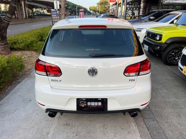 VOLKSWAGEN福斯 GOLF  第17張相片