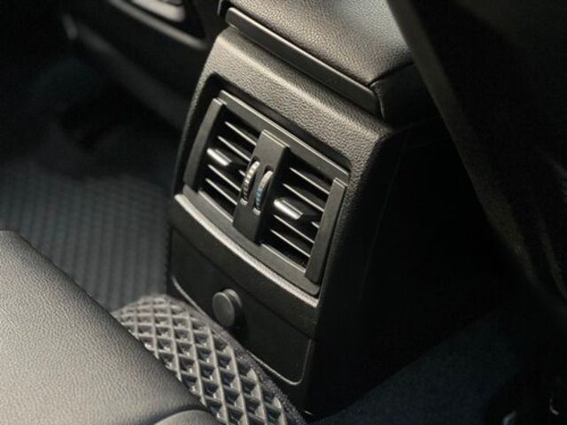 BMW寶馬 116I  第15張相片