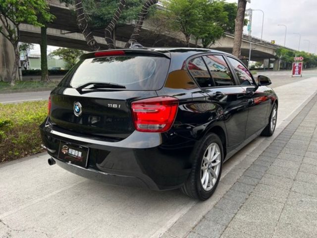BMW寶馬 116I  第19張相片
