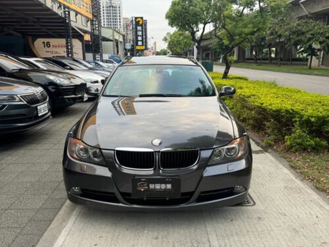 BMW寶馬 328XI  第2張相片