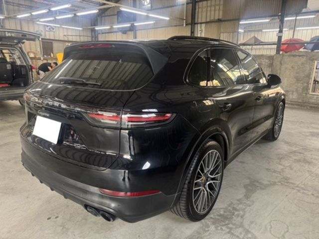 PORSCHE保時捷 CAYENNE  第4張相片