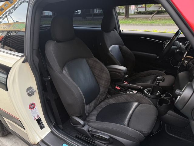 MINI迷你 COOPER S  第12張相片
