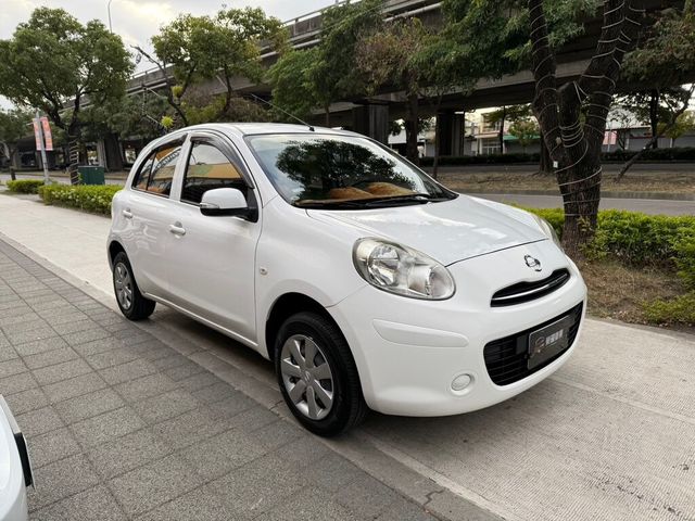 NISSAN日產 MARCH  第3張相片