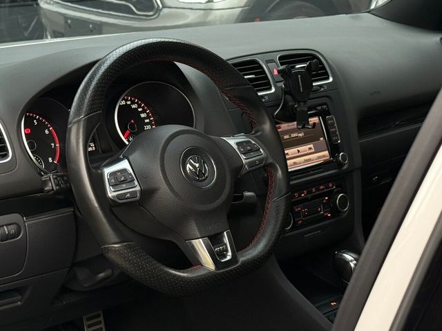 VOLKSWAGEN福斯 GOLF GTI  第5張相片