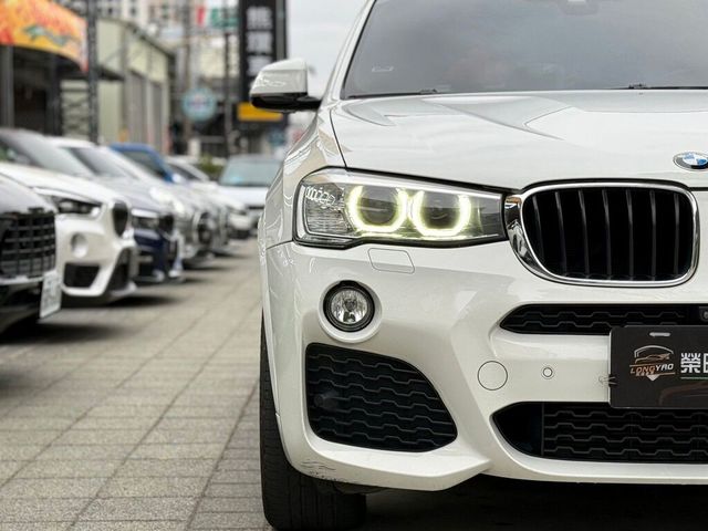 BMW寶馬 X4 XDRIVE20I  第3張相片