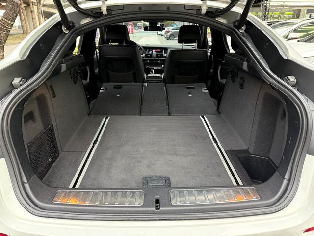 BMW寶馬 X4 XDRIVE20I  第12張相片