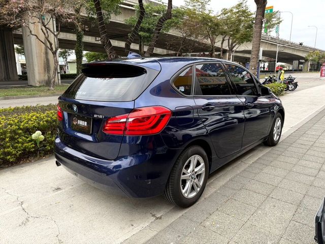 BMW寶馬 218I  第7張相片