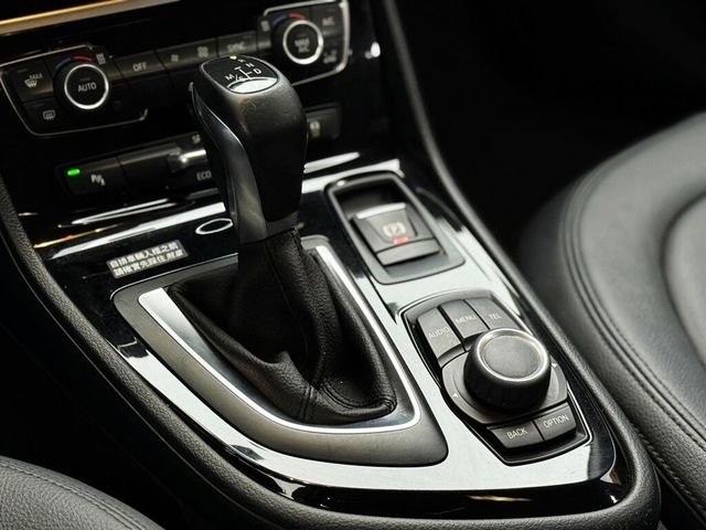 BMW寶馬 218I  第16張相片