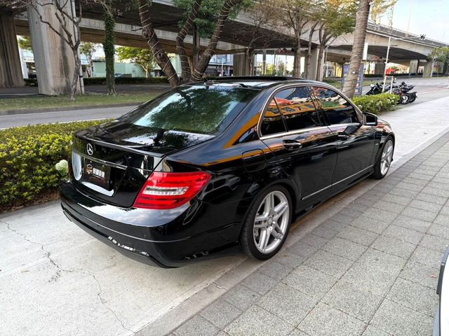M-BENZ賓士 C250  第6張相片