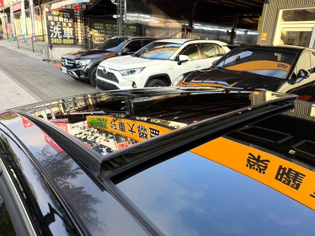 M-BENZ賓士 C250  第8張相片