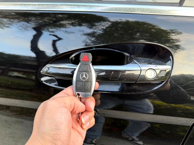 M-BENZ賓士 C250  第10張相片