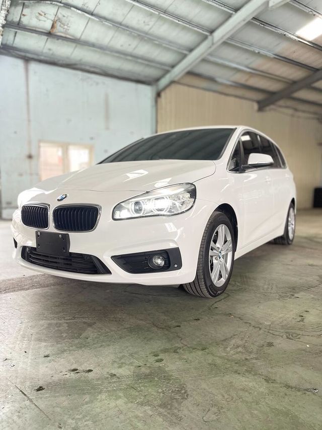 BMW寶馬 218D  第1張相片