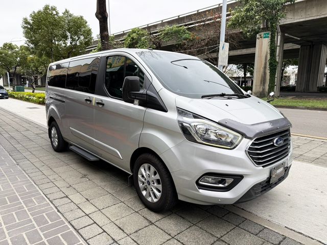 FORD福特 TOURNEO CUSTOM  第7張相片
