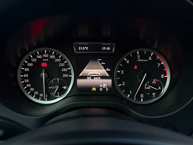 INFINITI無限 Q30  第33張相片