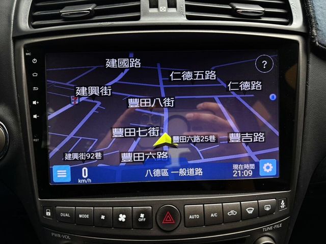 LEXUS凌志 IS250  第35張相片