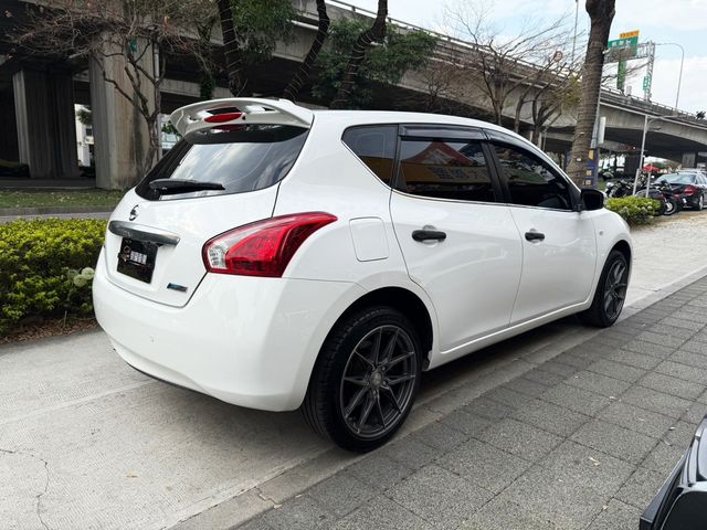 NISSAN日產 TIIDA  第11張相片