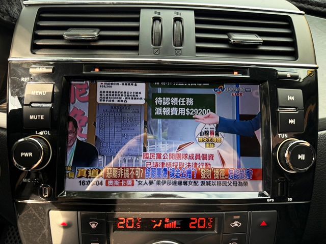 NISSAN日產 TIIDA  第25張相片