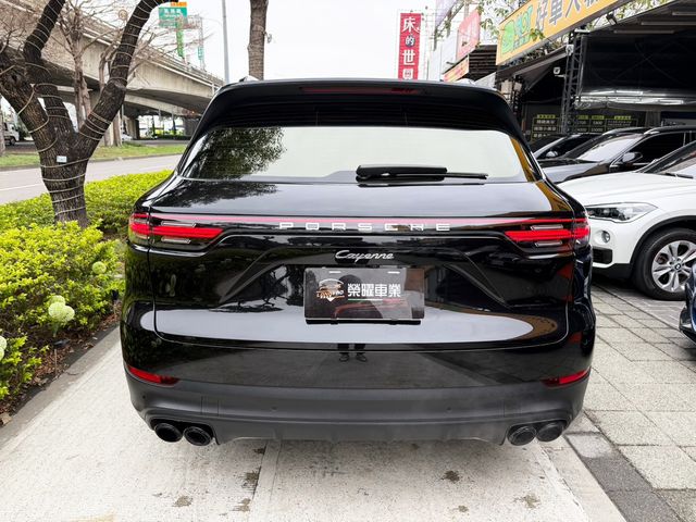 PORSCHE保時捷 CAYENNE  第9張相片