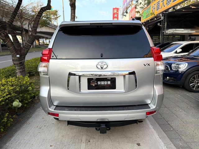TOYOTA豐田 LAND CRUISER PARDO  第11張相片