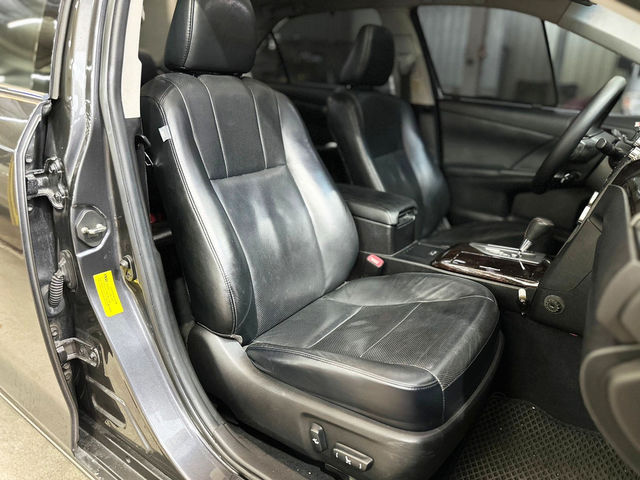 TOYOTA豐田 CAMRY HYBRID  第37張相片