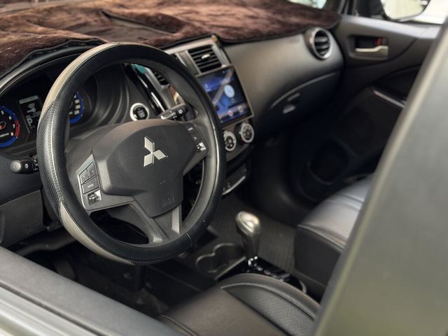 MITSUBISHI三菱 COLT PLUS  第6張相片