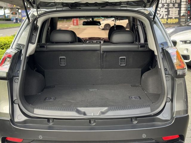 MITSUBISHI三菱 COLT PLUS  第10張相片