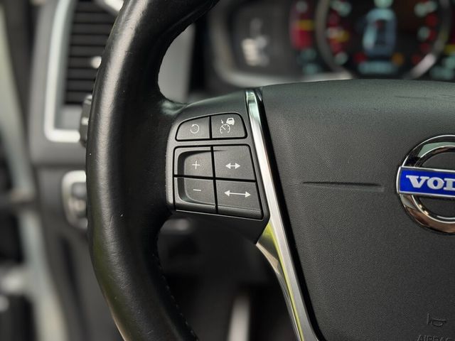 VOLVO富豪 XC60  第17張相片