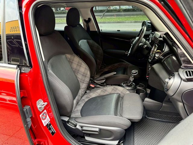 MINI迷你 COOPER S  第10張相片