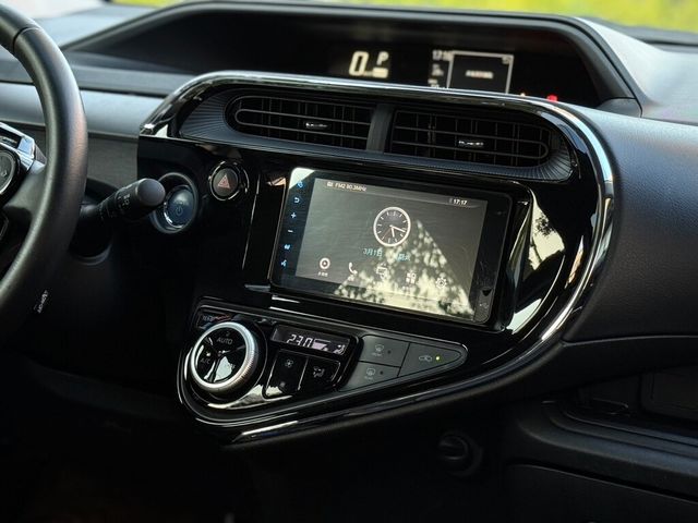 TOYOTA豐田 PRIUS C  第10張相片