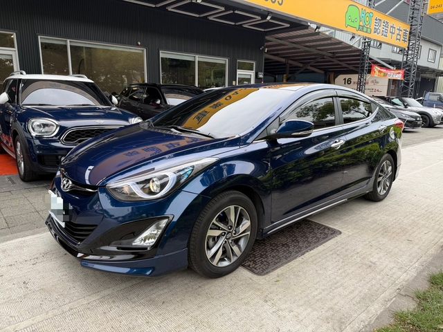 HYUNDAI現代 ELANTRA  第1張相片
