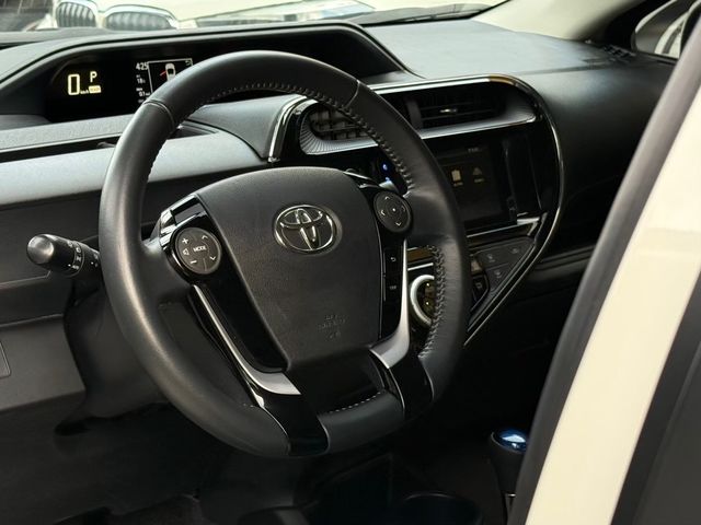 TOYOTA豐田 PRIUS C  第10張相片
